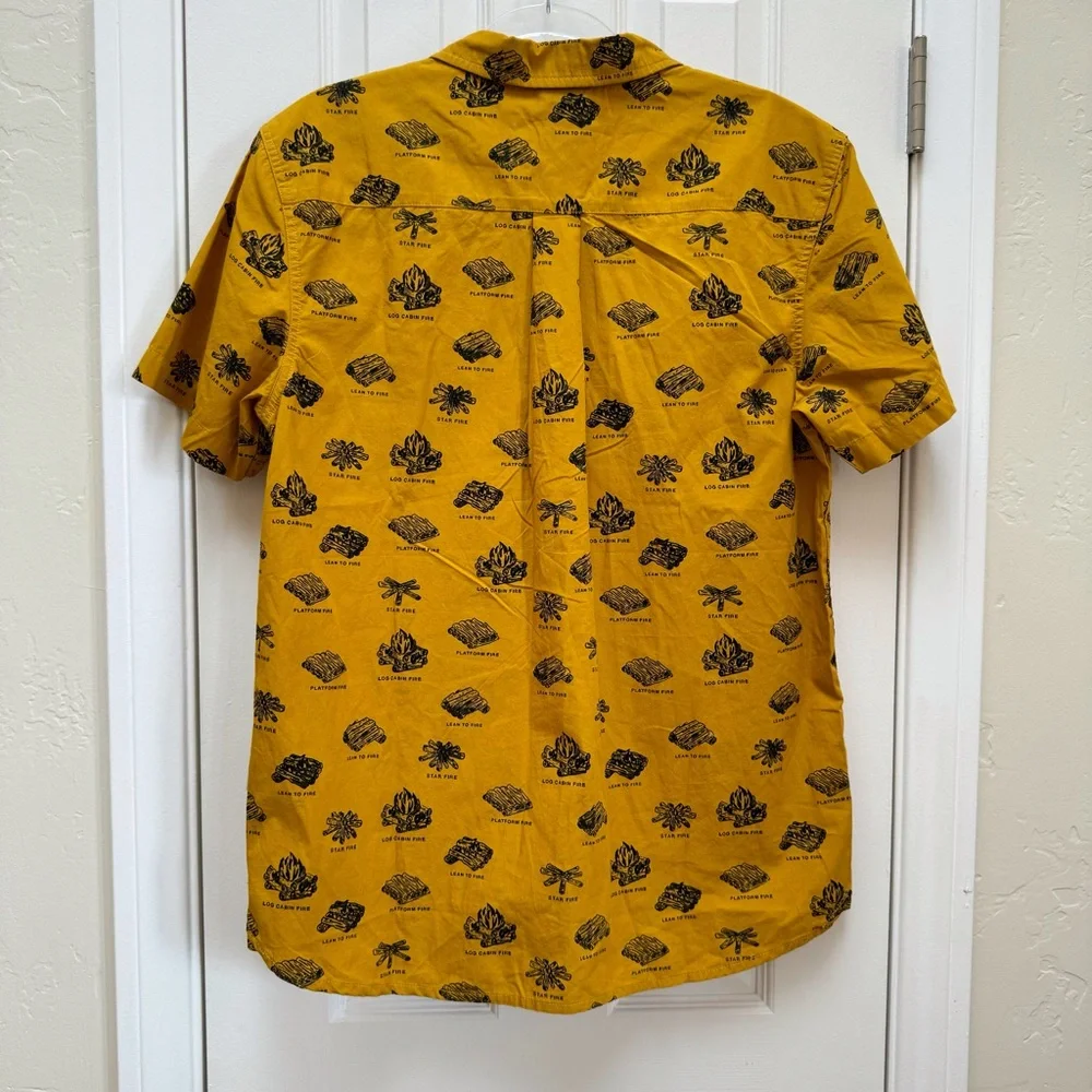 The North Face Short Sleeve Baytrail Shirt in Arrowwood Yellow Campfire Hipster
